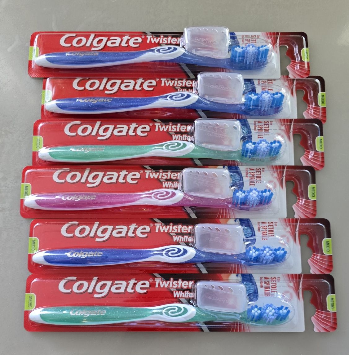 Вода за уста, четка за зъби Colgate