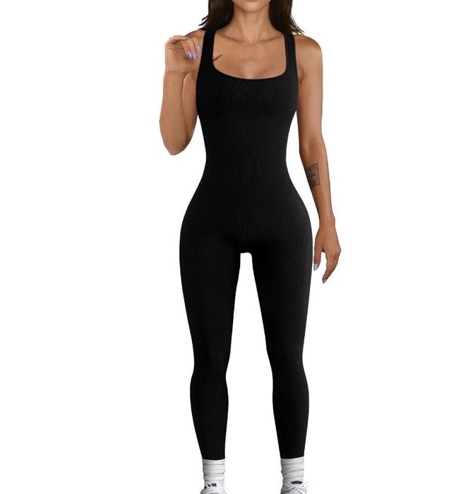 Комбинезон женский