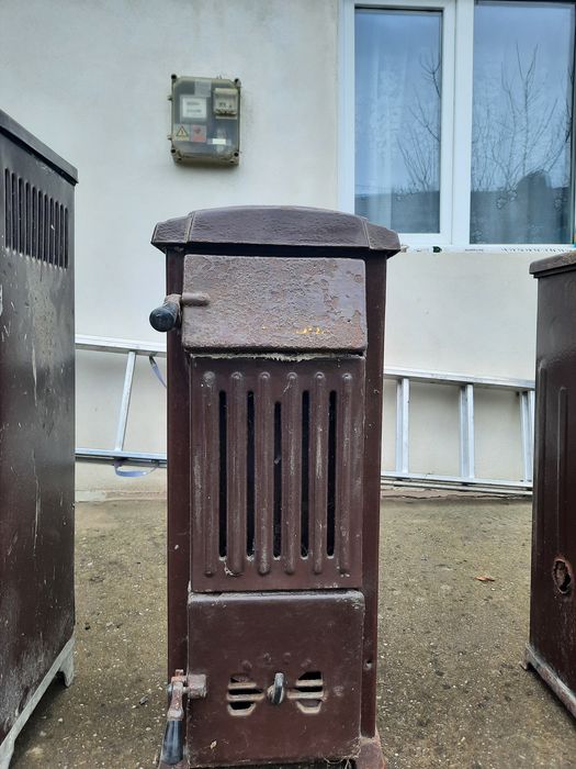 Vând sobe tip Godin