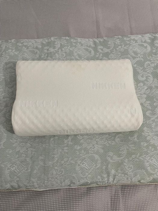 Vând saltea pătură și perna noi