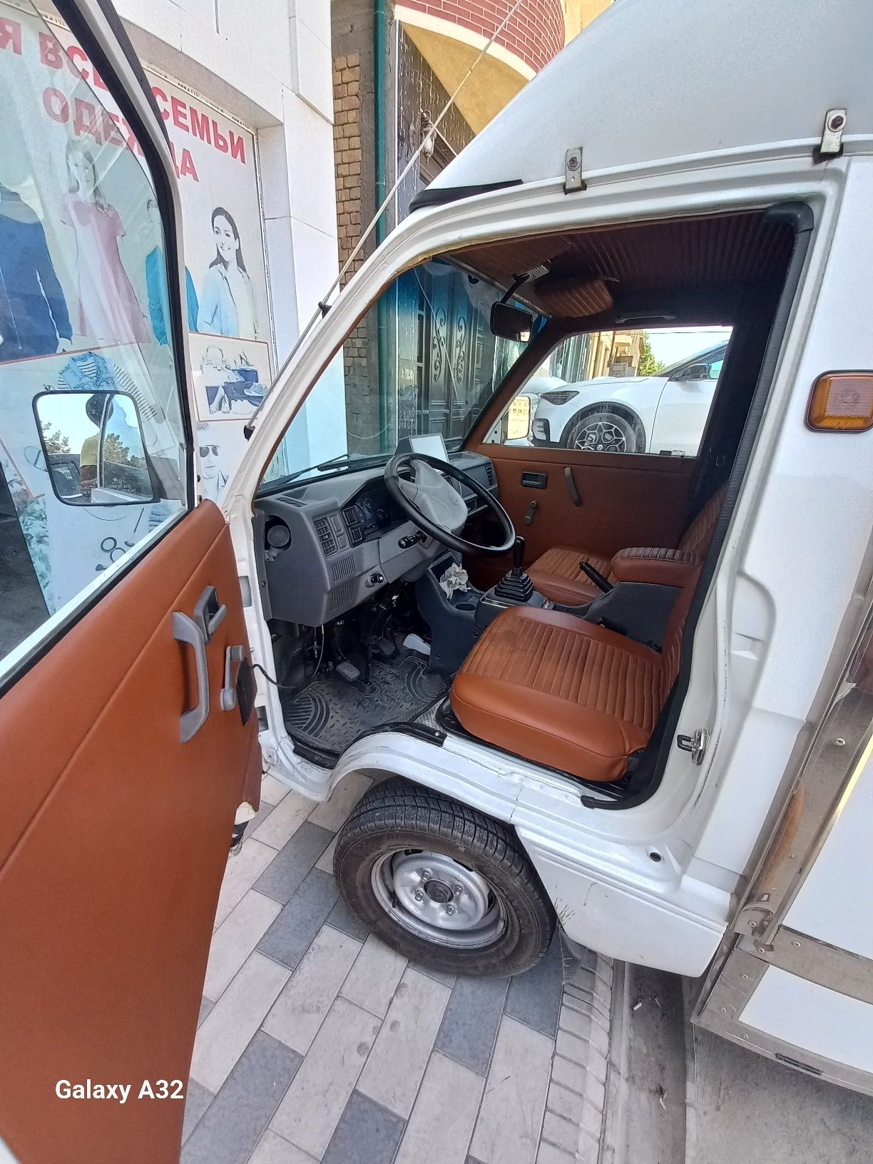 Chevrolet Labo 2023