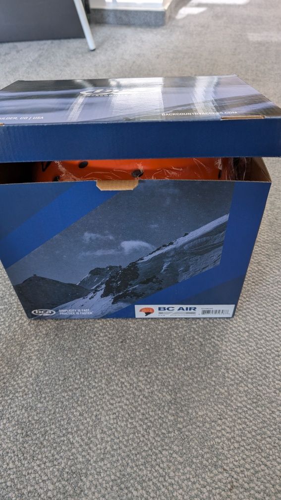 Casca noua ski snowboard ski tura marimea M de vanzare
