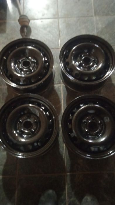 Продам диски Ауди Шаран Пассат