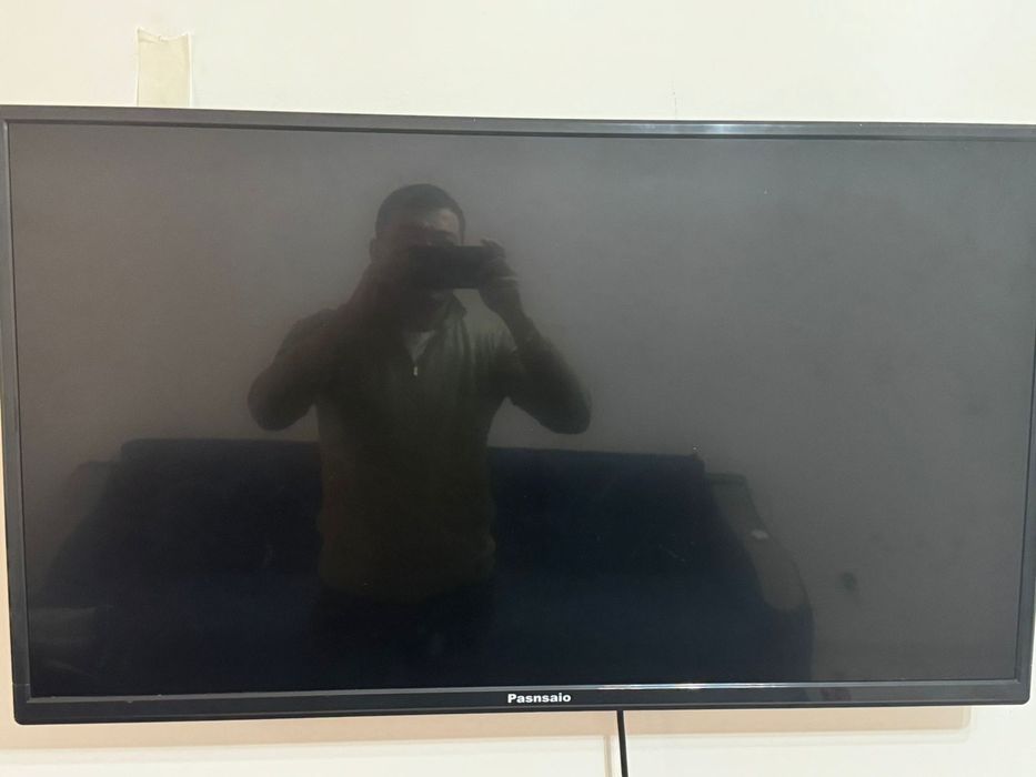 Телевизор смарт.