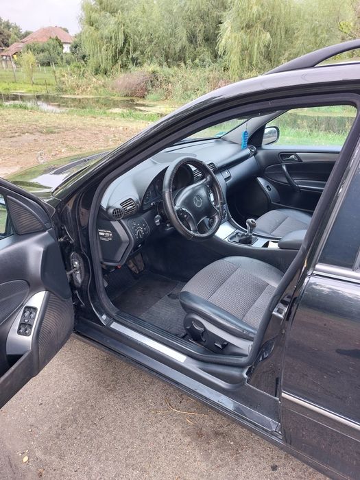 De vanzare mercedes benz. Avantgarde   2.2 cdi an 2007