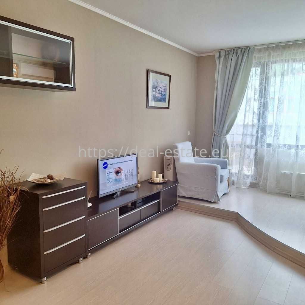 Продава се Едностаен апартамент в Благоевград, Идеален център - 58 кв.м за 2069 €/кв.м - Снимка #4