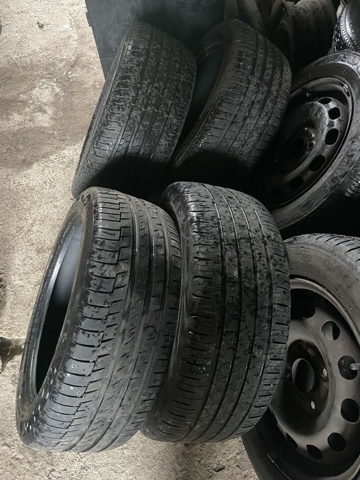 225/45/17 dot 3422 Continental