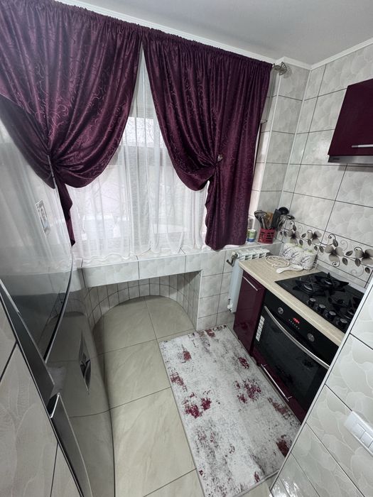 Vand apartament 2 camere