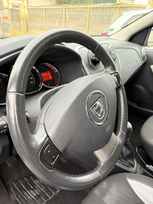 Dacia Sandero Stepway • 147000 km • An 2014 • 0.9 benzina