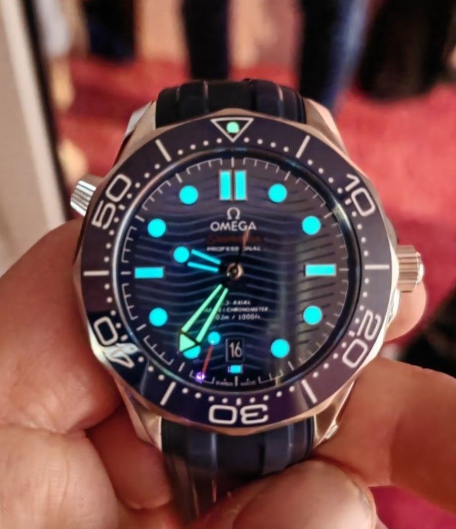 Продавам автоматичен часовник Omega Ultra Deep