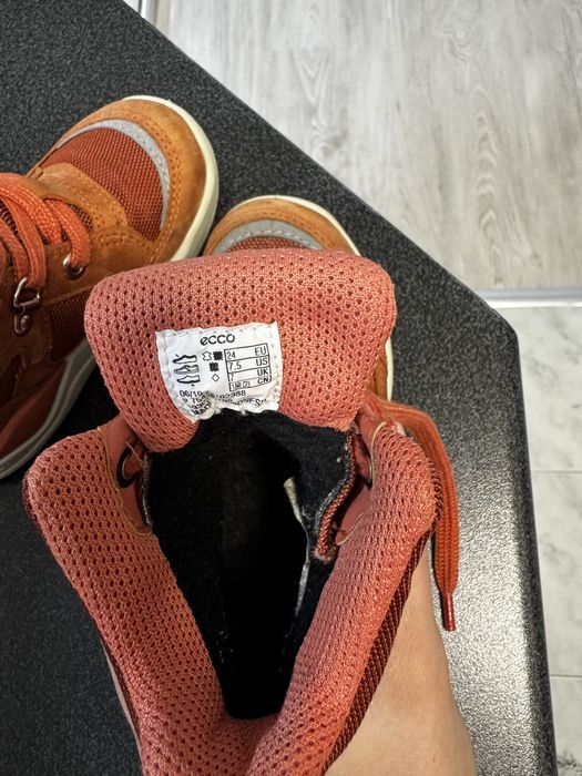 Топли зимни боти ecco