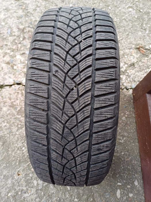 Зимни гуми Goodyear