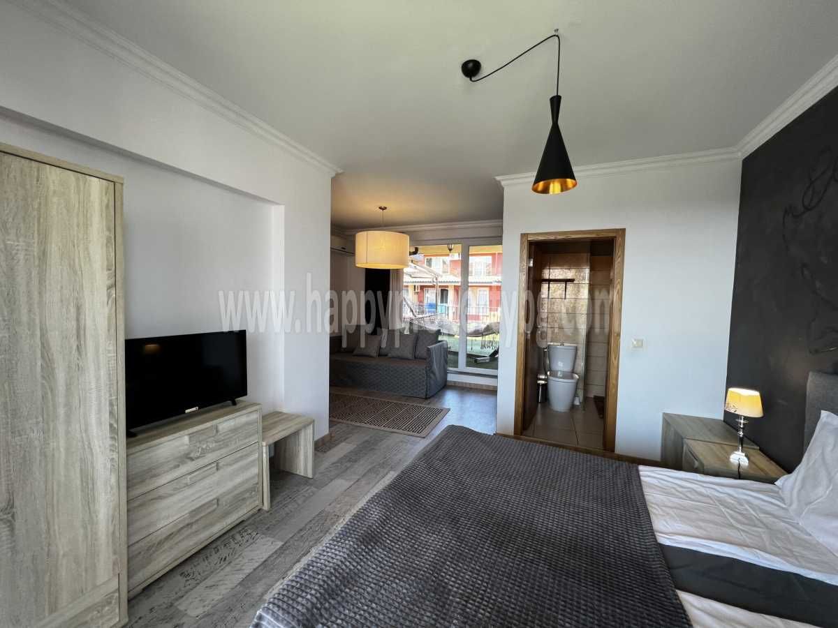 Продава се Многостаен апартамент в к.к. Слънчев бряг - 181 кв.м за 1078 €/кв.м - Снимка #3