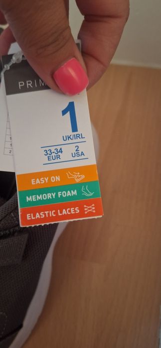 Încălțăminte sport NOI mărimea 33 / 34