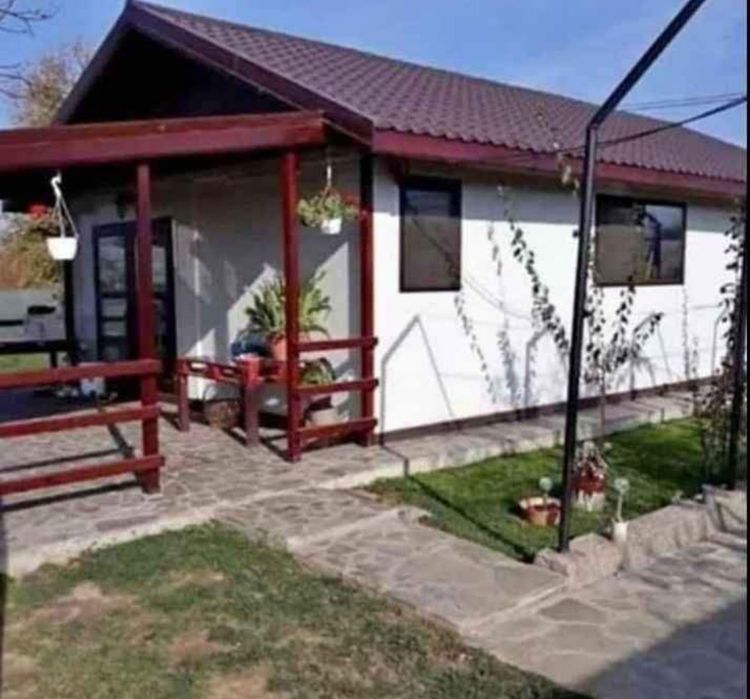 Doriți o casa din lemn, o cabana, un foișor sau o casuta de vacanta,,,
