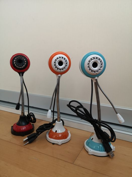 PC calculator camera noua HD 32 Mega pixels, built - in microphone