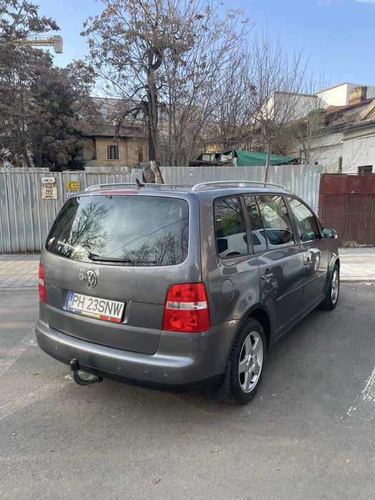 Volkswagen Touran 1,6 Benzina 2006
