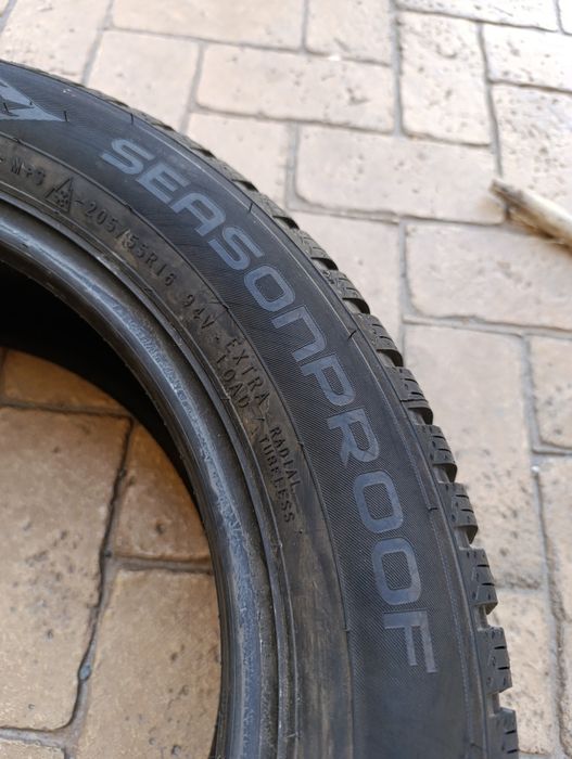 Всесезонни гуми Nokian 205/55/16