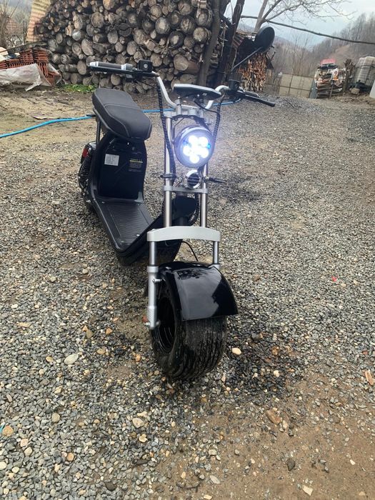 Scuter electric harley.