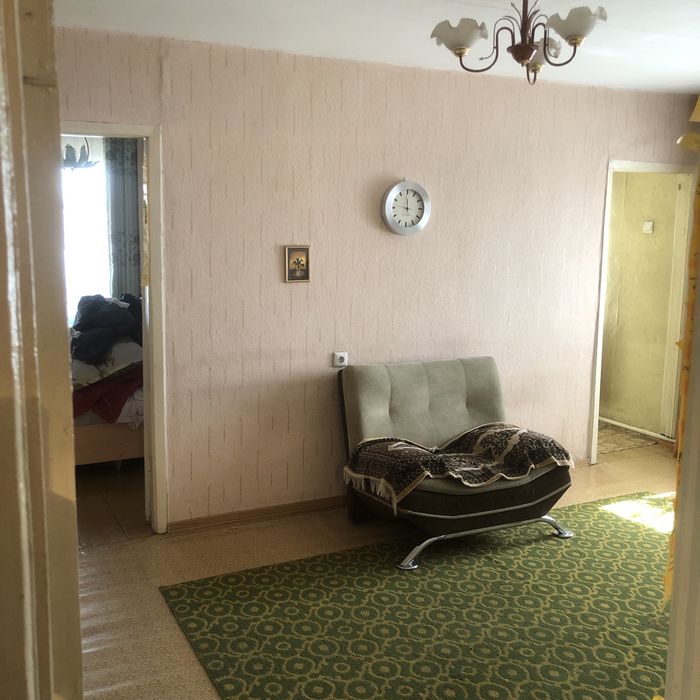 Продам квартиру 3 комнатную