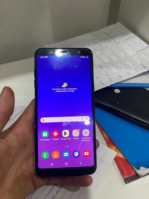 Продаю самсунг А6+