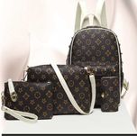 Комплект от четири части „Forever Young“ BAG58