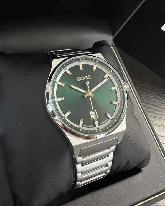 Ceas BOSS – cadran verde smarald – NOU, în cutie!