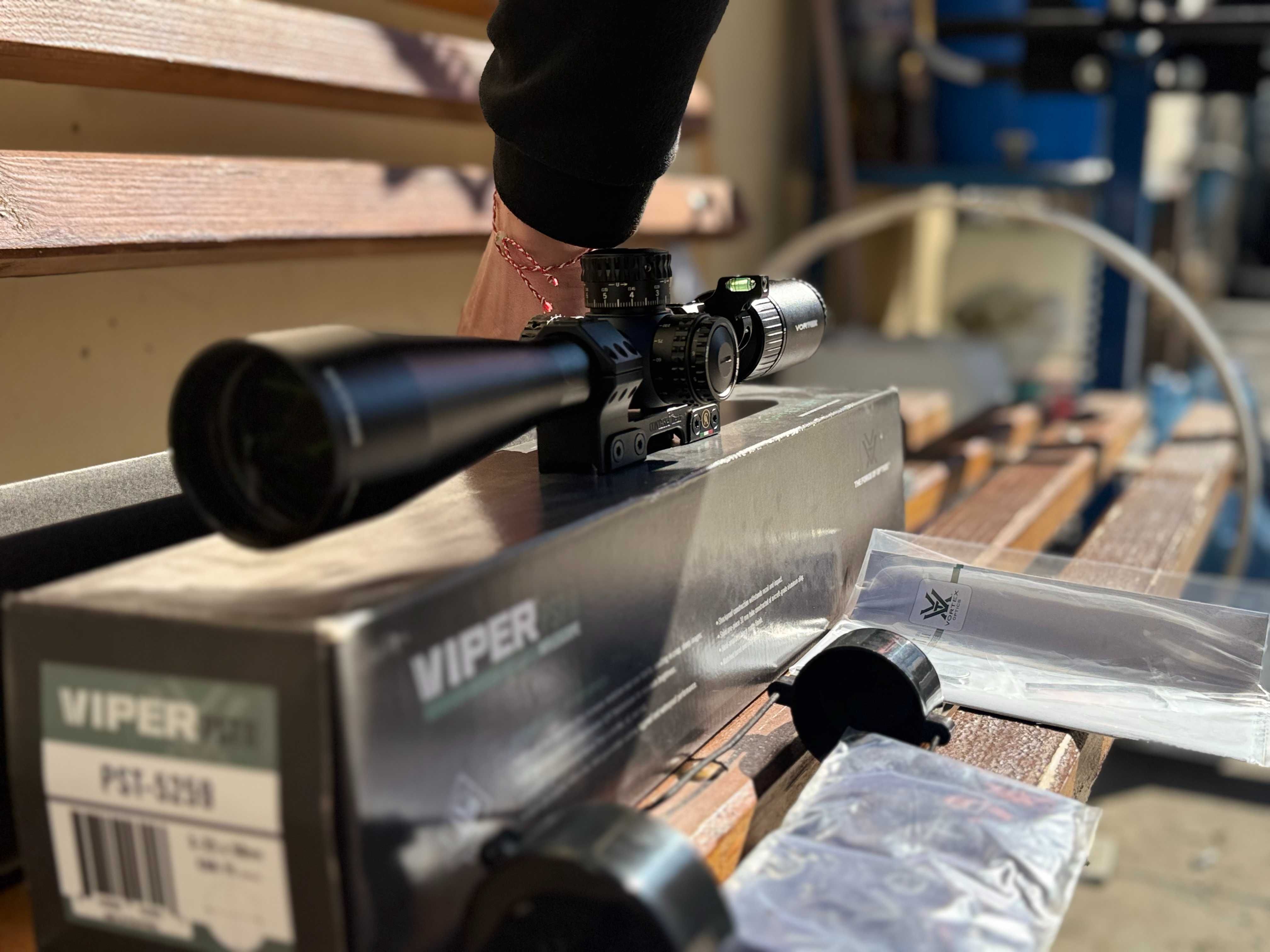 Ловна Оптика Vortex  Viper PST Gen II 5-25x50 FFP PST-5259
