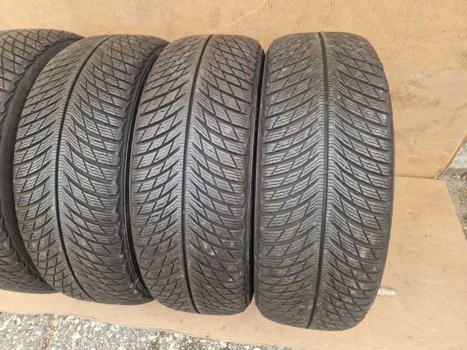 4 Michelin R17 225/65
Зимни гуми 
DOT4320