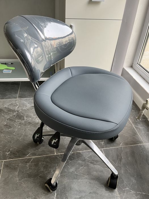 НОВЫЙ стул врача в коробке