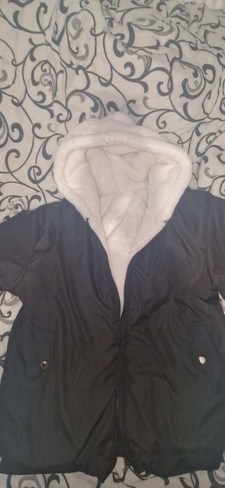 Яке двулицево черно-бяло ЧИСТО НОВО