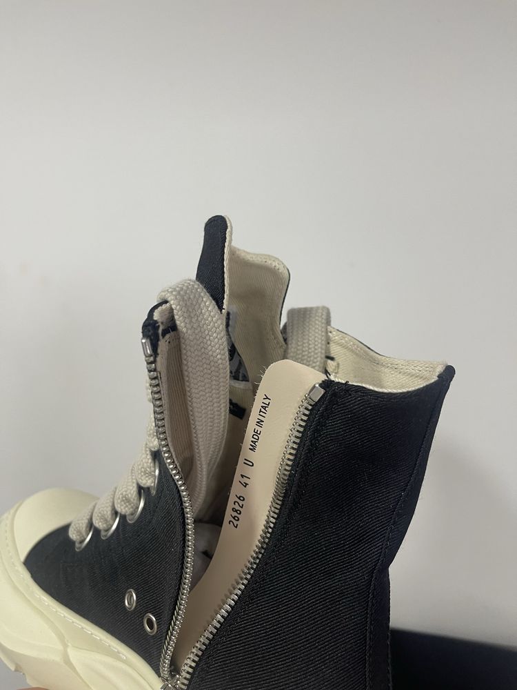 Rick Owens Abstract Jumbo Laces