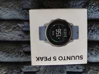 Продам часы Suunto 5 Peak