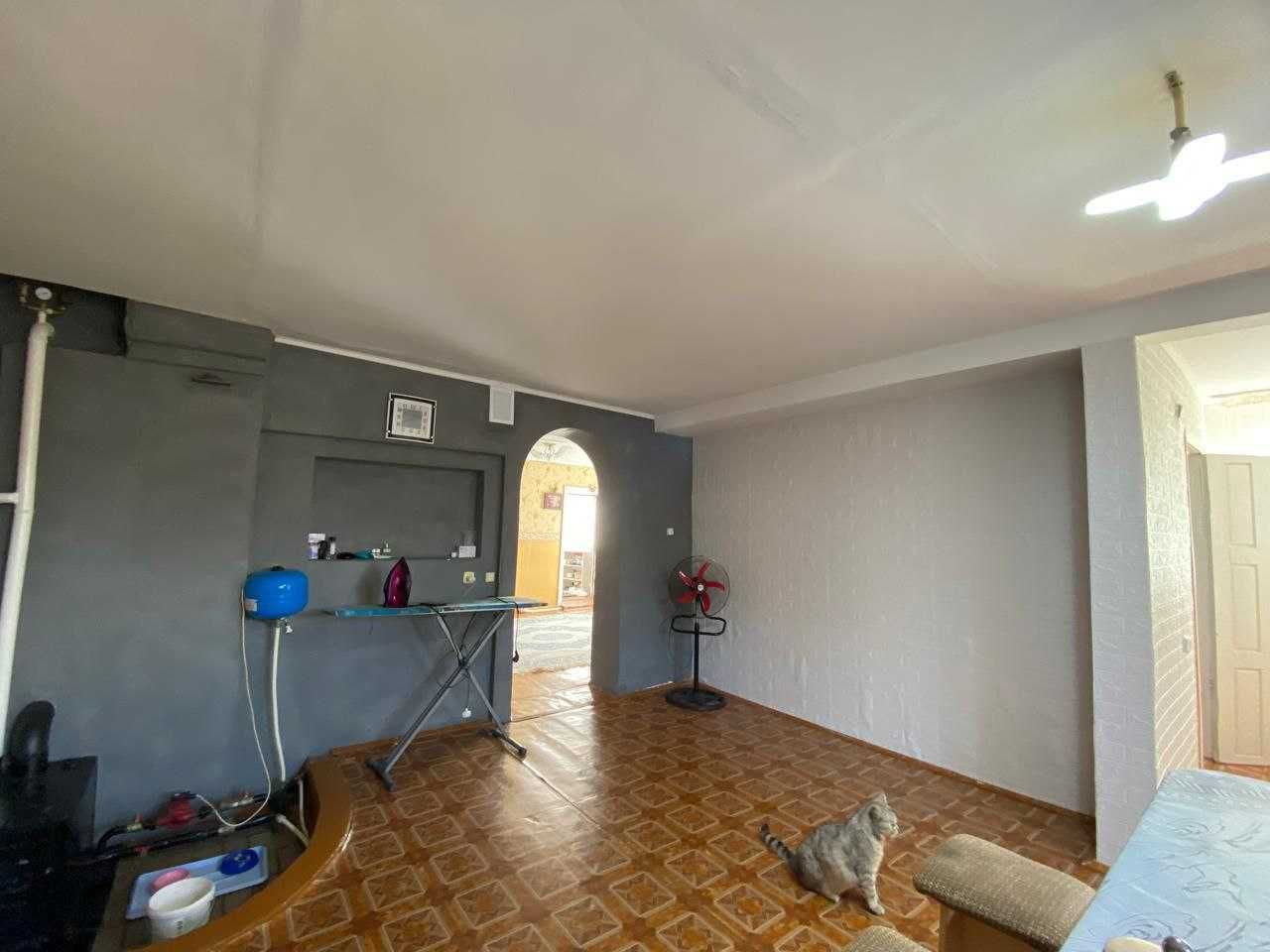 Продам 3 ком дом в районе КСК