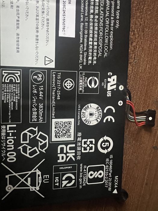 Baterie originala Lenovo Thinkpad T14s. Starea de functionare 98%.