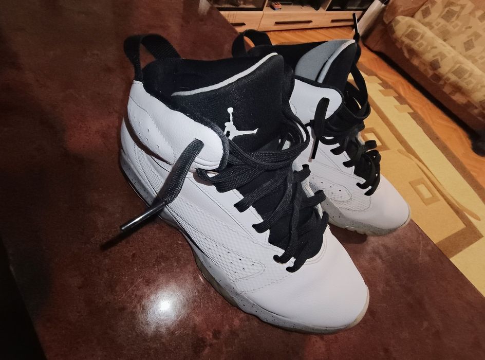 Papuci Jordan lift off