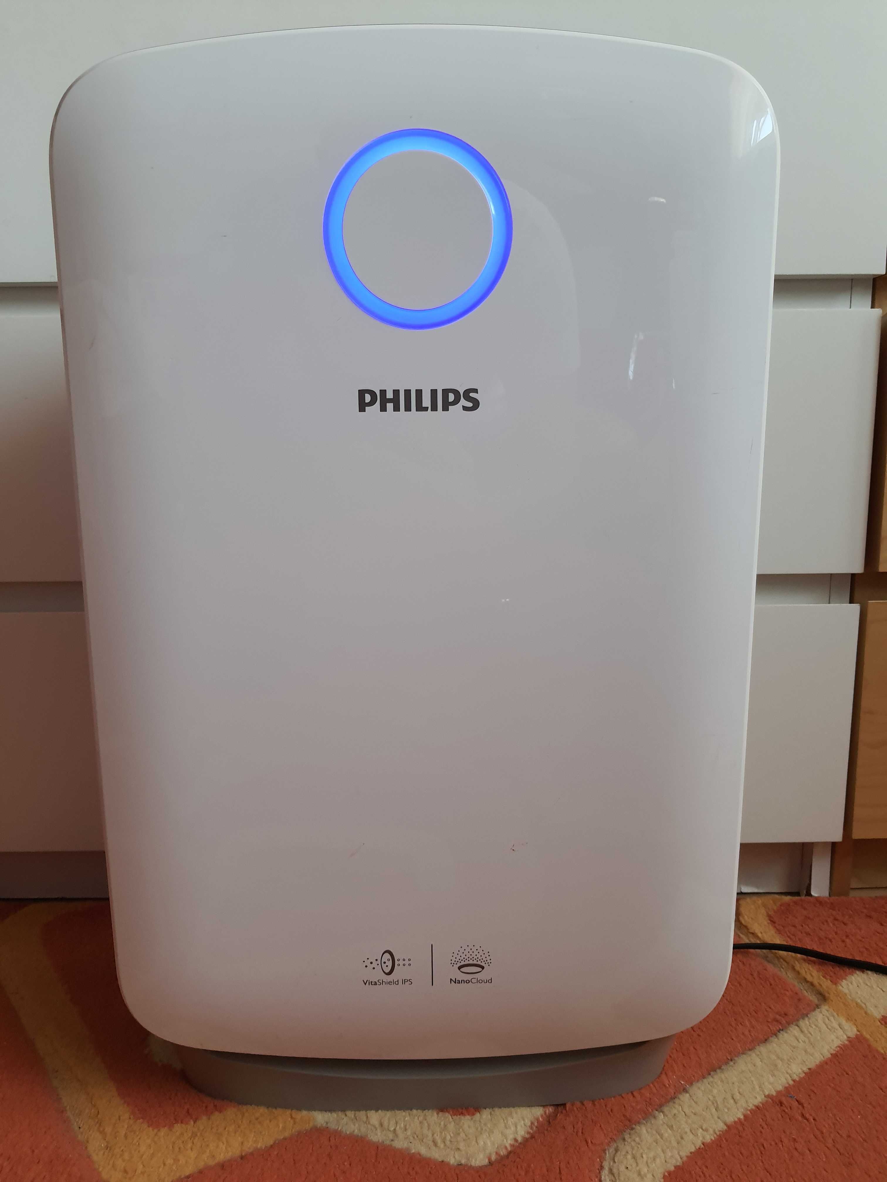Продавам въздухопречиствател + овлажнител Филипс АС 4080/10.