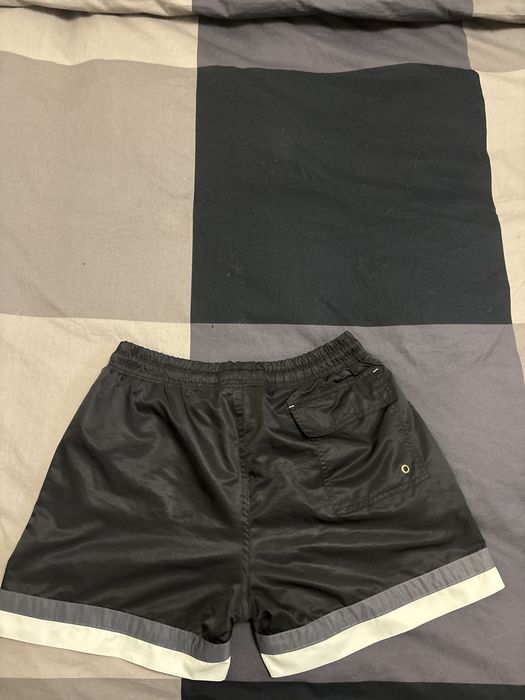 къси гащи та призрак размер s