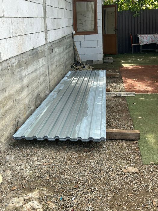 Vând tabla cutata H35/T20 lungime 600/110 grosime 0,4 0,5
