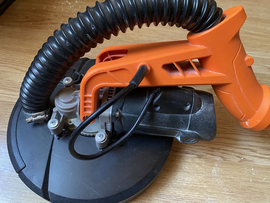 Slefuitor electric