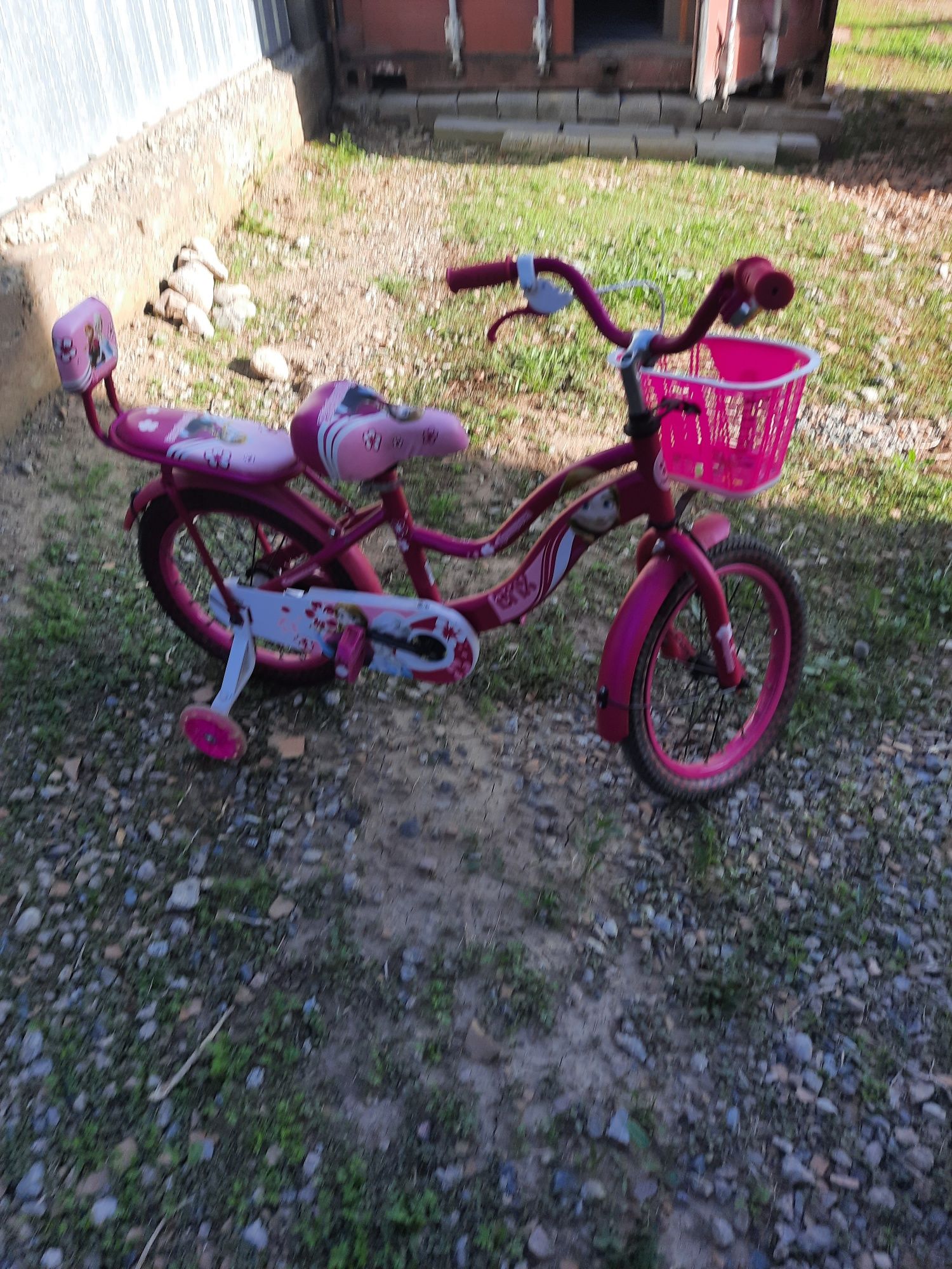 Продам детский велосипед , самокат ,мягкий пони
