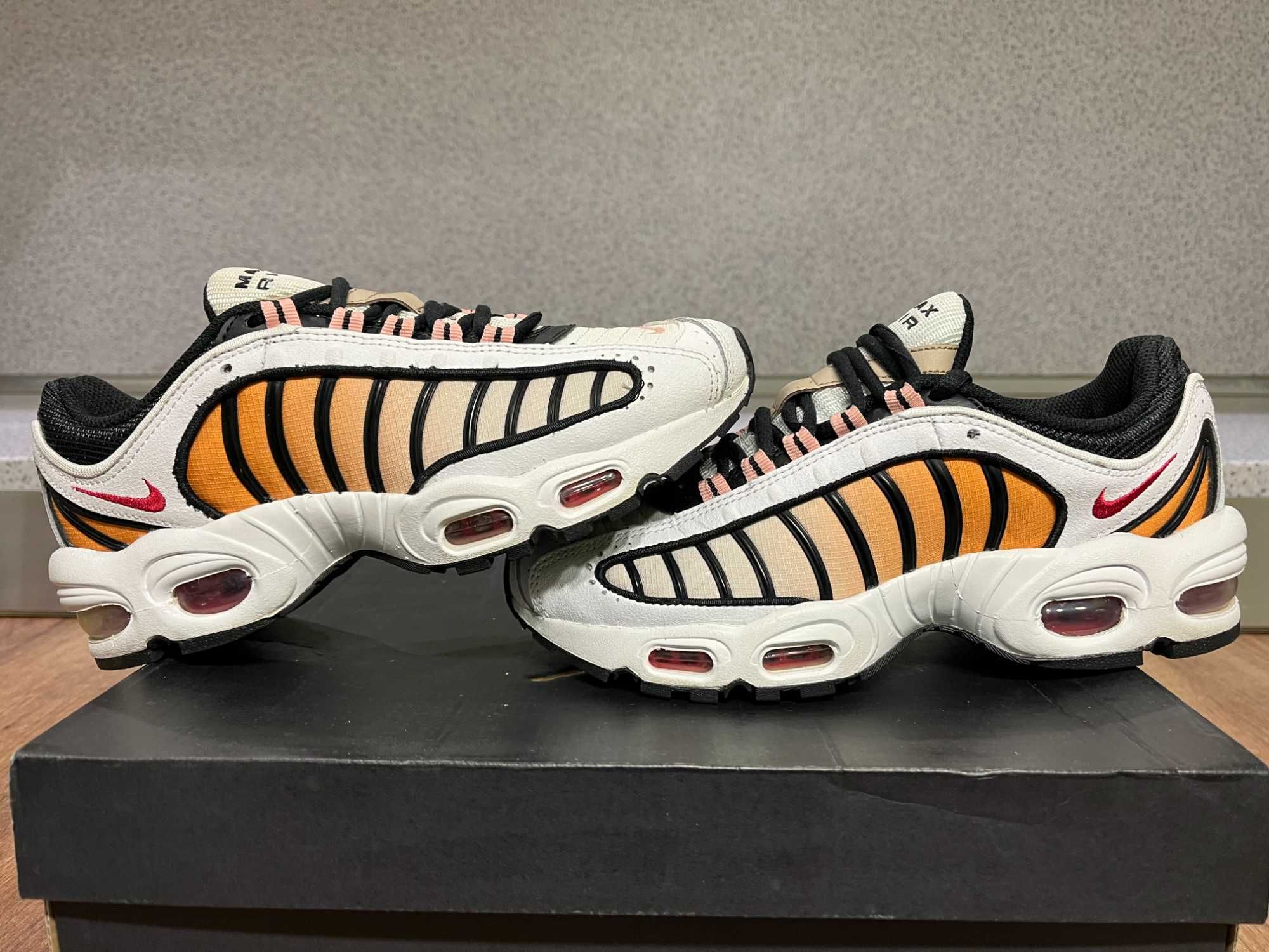 ОРИГИНАЛНИ *** Nike Air Max Tailwind 4 Gradient