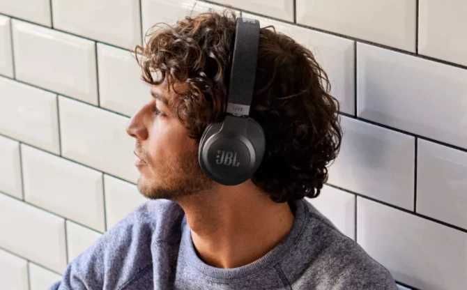 Casti audio over-ear JBL Live 660NC,Noise Cancelling,Bluetooth,Negru
