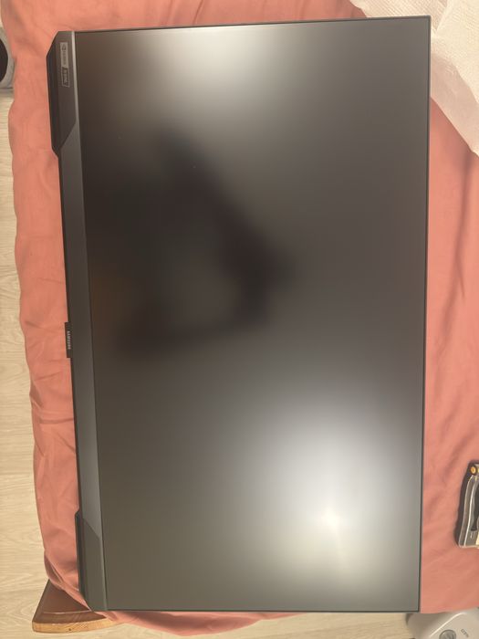 Монитор Samsung G7 G70B