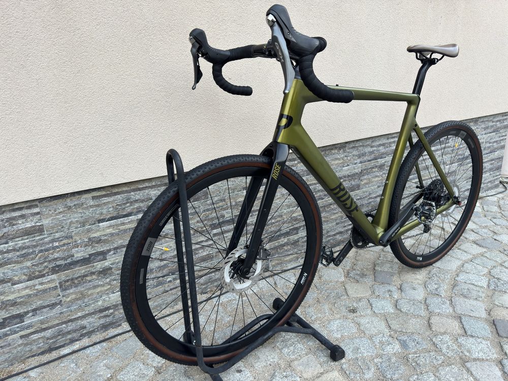 Gravel Rose backroad full carbon размер:28/56см
