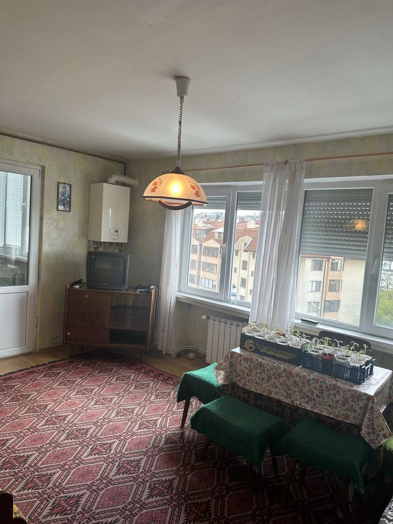 Продава се Двустаен апартамент в Разград, Варош - 66 кв.м за 1159 €/кв.м - Снимка #1