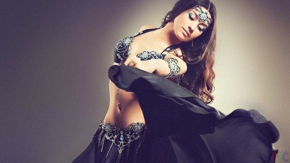 Танцы в заведения и на частные вечеринки