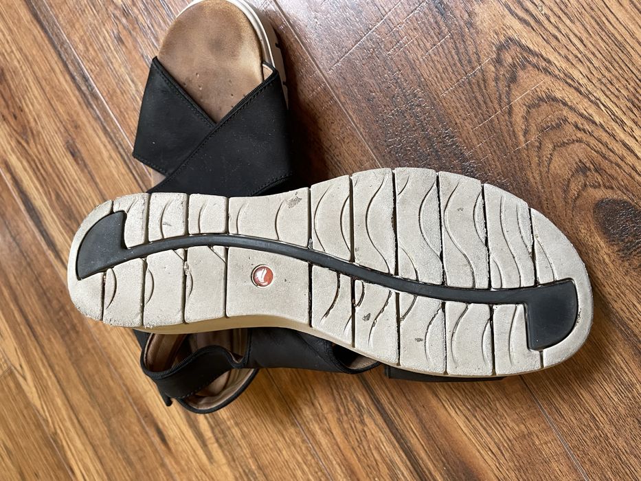 Sandale piele întoarsă Clarks 40