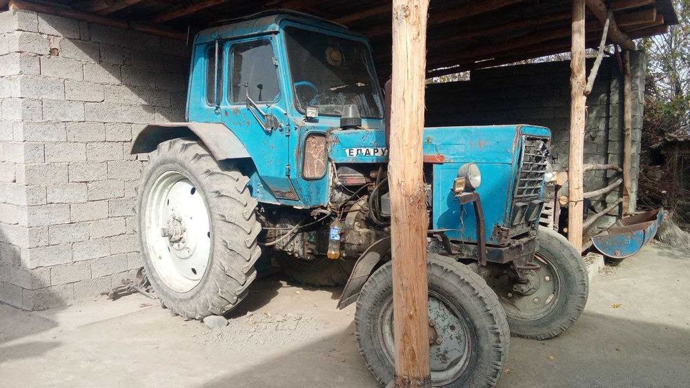 Traktor TT 80 tilichkasi, va boshqa uskunalari bn