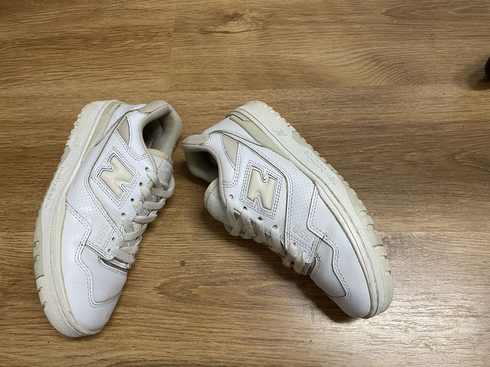 New balance 550.